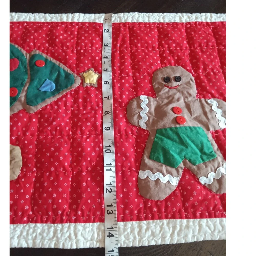 VTG American Pacific Quilted Christmas Table Runner Gingerbread Cotton 68 x 15‎